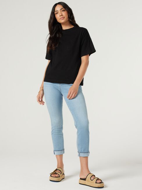Relaxed Pocket Tee