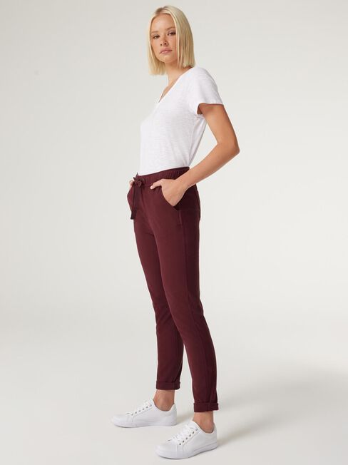 Amelia Jogger