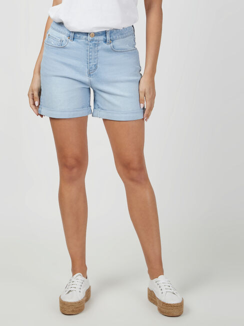 Mariana Boyfriend Short