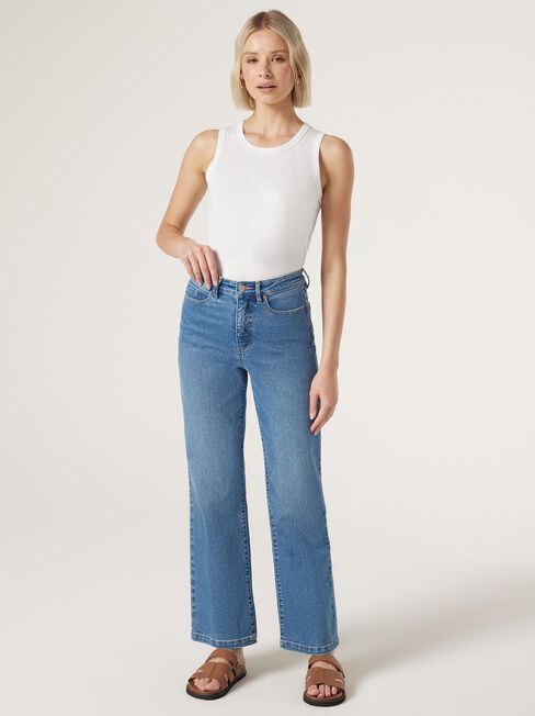 Essential Tank