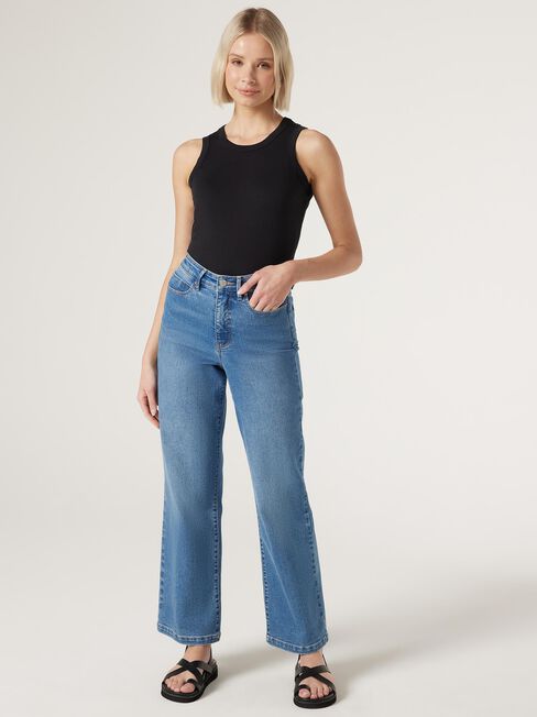 Essential Tank